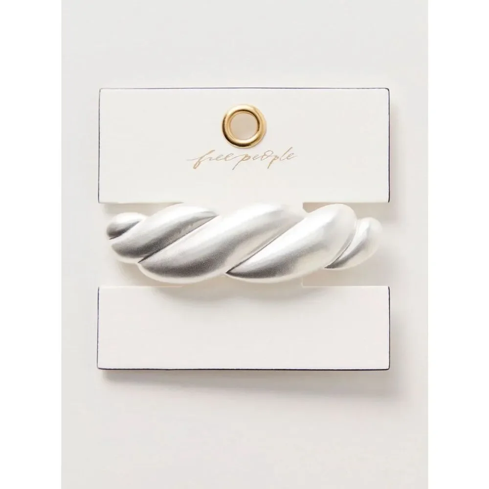 New Free People Oh So French Barrette One Size